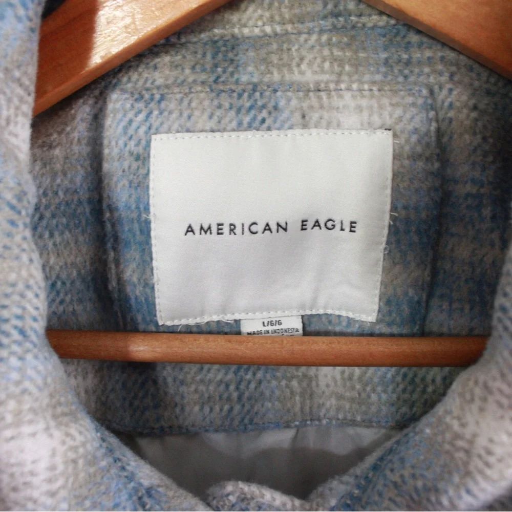 American Eagle Outfitters size large